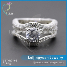 China factory wholesale price 925 sterling silver silver engagement ring with white zircon stone